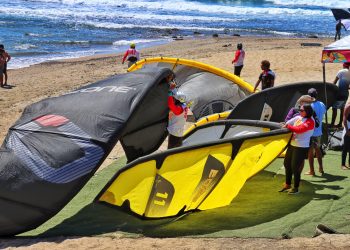 Viento, sol y emociones en la jornada dominical del Salinas Fest