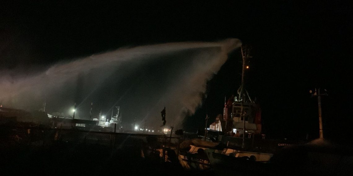 DIMAR informa sobre la atención del incendio en Las Brisas, Barranquilla