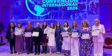 El Atlántico teje dignidad en Italia: Liliana Borrero muestra como el saber ancestral se transforma en poder económico