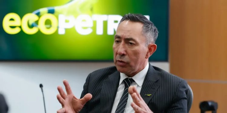 Fiscalía imputa cargos a Ricardo Roa, presidente de Ecopetrol, por presunto tráfico de influencias en Bogotá