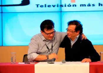 Mujeres del PH piden retirar a Hollman Morris de RTVC por denuncias de acoso sexual