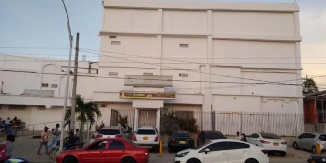 Sicarios asesinan a joven frente a su vivienda en El Bosque