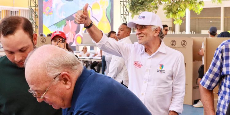 Elecciones en el Atlántico se desarrollan con total normalidad: gobernador Eduardo Verano