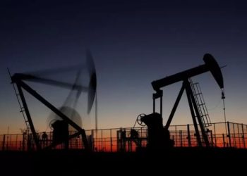El petróleo vuelve a superar los US$100 por barril por tensiones en Medio Oriente