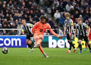 Atlético golea, Bayern aplasta y Barcelona rescata empate en la Champions