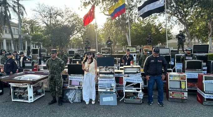 Desmantelan fábrica clandestina de tragamonedas en Barranquilla; evadían $40.000 millones en impuestos