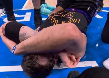 Lesión de Doncic enciende las alarmas en unos Lakers golpeados por Oklahoma