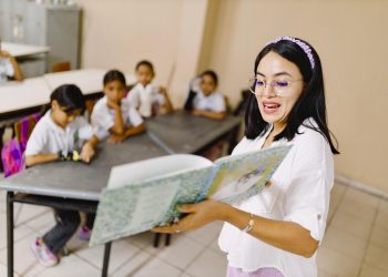 Atlántico eleva la excelencia docente: 212 maestros logran ascenso y reubicación salarial tras riguroso proceso de evaluación