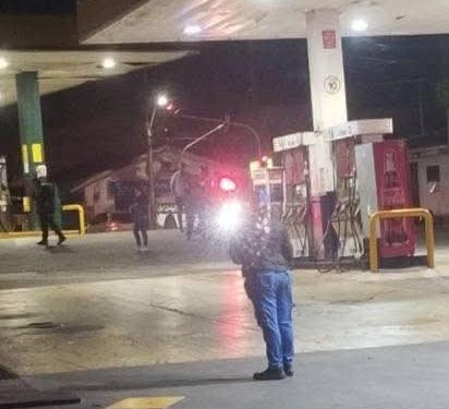 Alerta en Barranquilla: lanzan presunto artefacto explosivo en estación de servicio de San Felipe