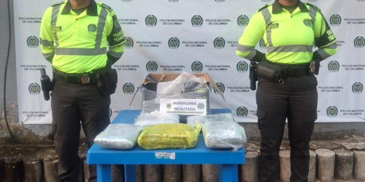 Hallan casi 6.000 dosis de marihuana en vehículo de carga en Marialabaja