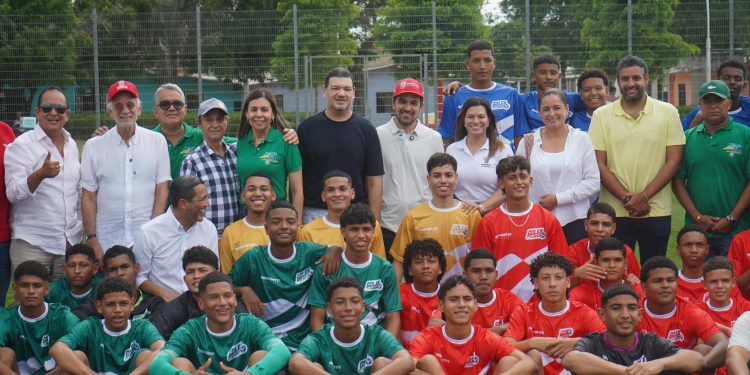 Juan de Acosta y Sabanagrande inician, con triunfo, la gran final de Golea Atlántico