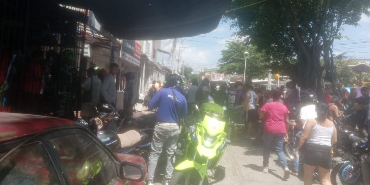 Ataque armado en barbería del barrio El Valle deja dos personas heridas
