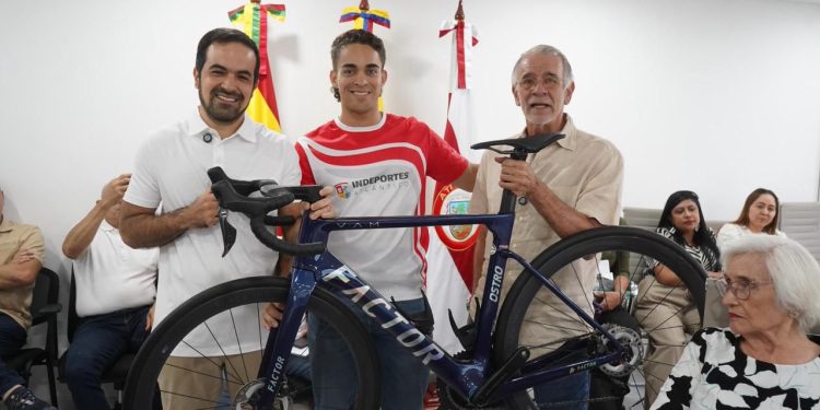 Cristian Ortega listo para el desafío de las Copas Mundo de Pista en Asia