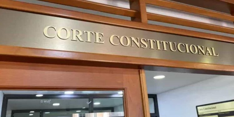 Corte Constitucional suspende impuesto al patrimonio de emergencia económica