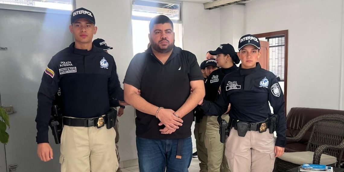 Extraditan a seis colombianos por narcotráfico; entre ellos exfuncionario de Maicao