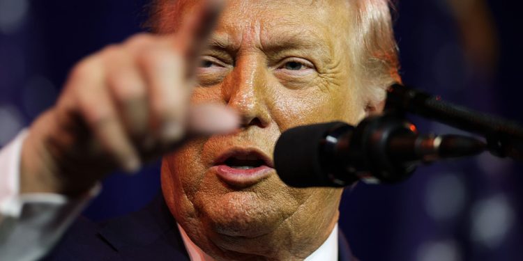 Trump lanza ultimátum a Irán y advierte sobre posible destrucción si no hay acuerdo