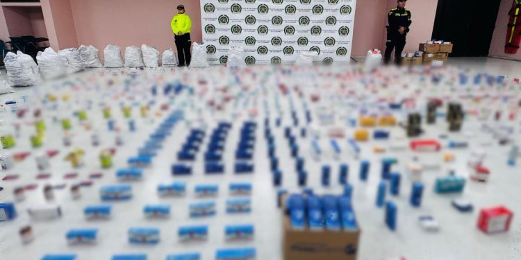 Incautan medicamentos por casi $4 mil millones en el centro de Barranquilla