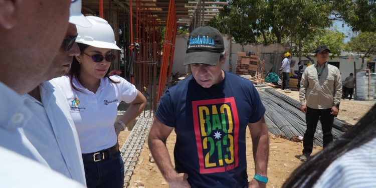 “Este año, la Institución Educativa Distrital del Desarrollo Humano y Cultural del Caribe estará a otro nivel”: alcalde Char en reciente inspección de obra