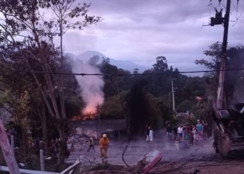 Tragedia en la vía Bogotá–Girardot: dos muertos tras incendio de camión cisterna
