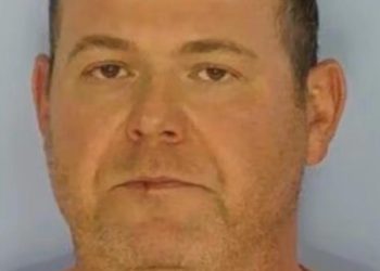 Acusan de homicidio a médico de EE.UU. que removió el hígado y no el bazo de un paciente