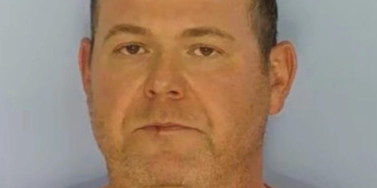 Acusan de homicidio a médico de EE.UU. que removió el hígado y no el bazo de un paciente