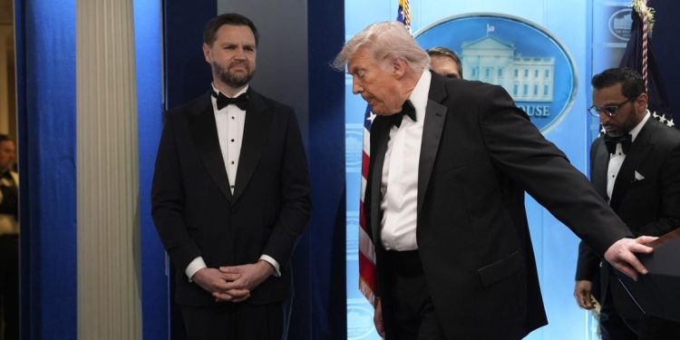 Presidente Donald Trump, ha sido objeto de tres atentados en dos años, una cifra sin precedentes en EE.UU.