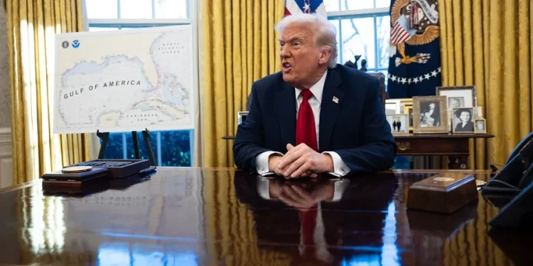 Trump ordena a Irán reabrir «el puto estrecho» de Ormuz e insinúa prórroga hasta el martes