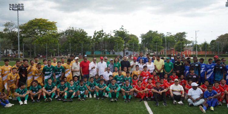 Juan de Acosta y Sabanagrande inician, con triunfo, la gran final de Golea Atlántico