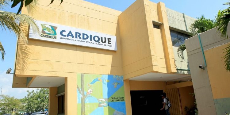 Procuraduría abrió investigación al director de Cardique por presuntas irregularidades en la suscripción de contrato