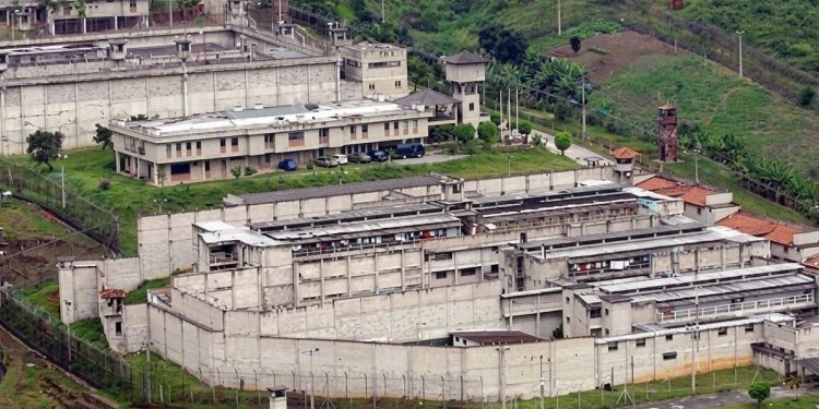 Procuraduría abre indagación por presunto ingreso irregular de artista a cárcel de Itagüí, Antioquia