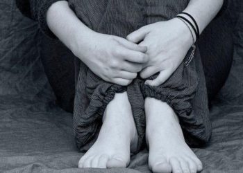 Formulan cargos a docente por presunto abuso sexual de tres de estudiantes