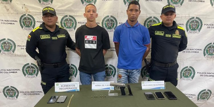 Policía captura a dos hombres tras robo en el norte de Barranquilla