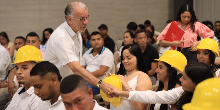 Caída de pobreza en Atlántico se evidencia educación, agua potable e infraestructura social