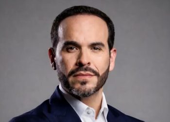 Abelardo de la Espriella denuncia amenazas y compara su situación con la de Miguel Uribe