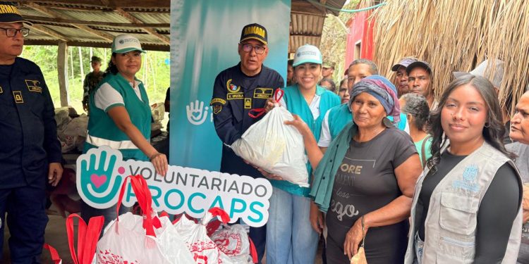 Procaps y Armada de Colombia realizaron jornada de atención humanitaria para comunidades afectadas por inundaciones en Córdoba