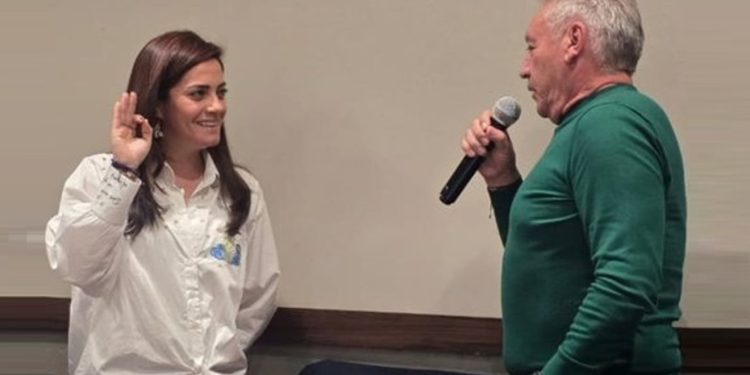 Sacudida en la Alianza Verde: eligen nueva copresidenta y refuerzan liderazgo femenino