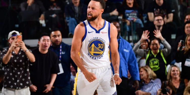 Curry rescata a Warriors en ‘play-in’