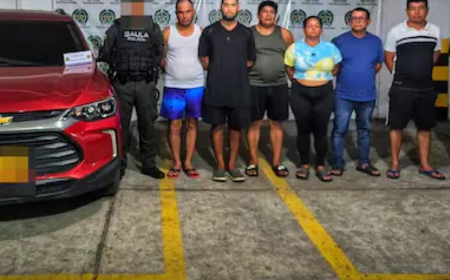 Capturan a seis presuntos integrantes de ‘Los Pepes’ señalados de extorsionar comerciantes en Barranquillita