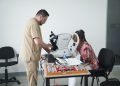Gobernación del Atlántico dignifica a 700 personas mayores con atención integral y entrega de gafas