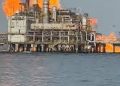 Incendio en planta Lamargas en el Lago de Maracaibo; habría trabajadores heridos