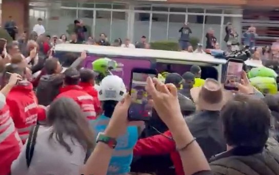 Estadounidense anuncia acciones legales tras recuperar su libertad en Bogotá