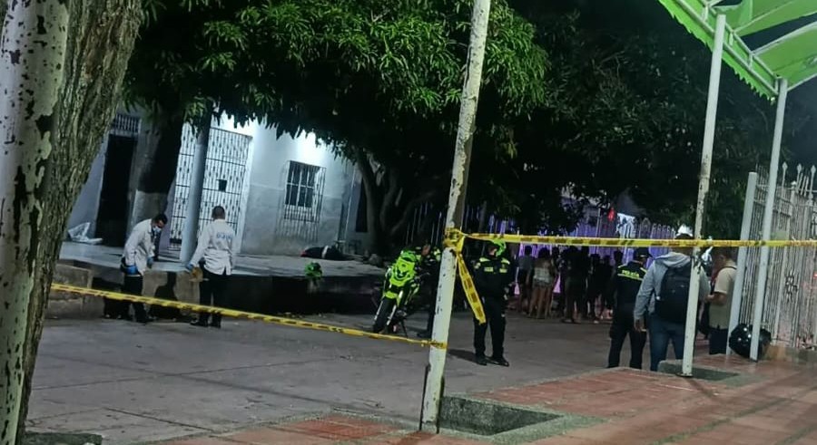 Mototaxista fue asesinado y una mujer resultó herida en atentado sicarial en el barrio Alfonso López