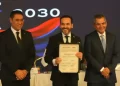 Abelardo De La Espriella recibe credencial del CNE y queda oficialmente acreditado como presidente electo de Colombia
