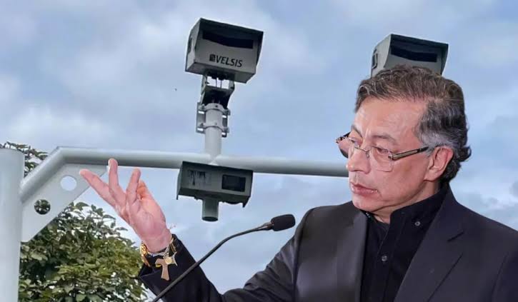 Otro engaño de Petro: “Lo de la condonación masiva de fotomultas resultó pura carreta con fines politiqueros”