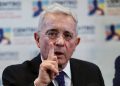 Álvaro Uribe alega “falta de garantías” tras ser citado a indagatoria por la Fiscalía