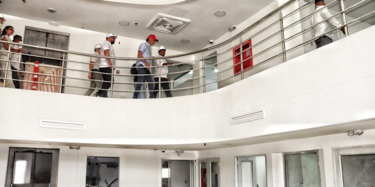 Gobierno de Eduardo Verano coordina fase final de la modernización del hospital de Puerto Colombia
