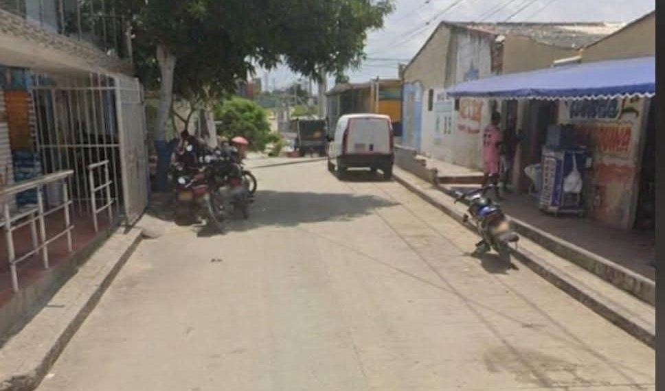 Hombre de 63 años murió y tres personas resultaron heridas en ataque sicarial en Villa San Carlos