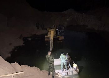 Ejército da golpe a las finanzas del GAO-r Estructura Ismael Ruiz en Chaparral, al inhabilitar una unidad minera ilegal