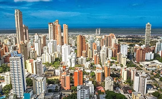 Economía de Barranquilla creció 3,3 % en marzo, impulsada por comercio, industria y construcción