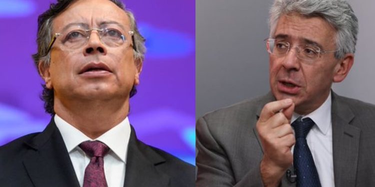 Gobierno Petro habría firmado 6.779 contratos en un mes: Enrique Gómez denuncia un presunto “saqueo” antes del cambio de mando